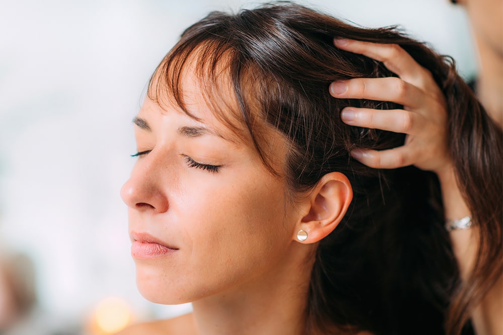 Indian Head Massage3-min